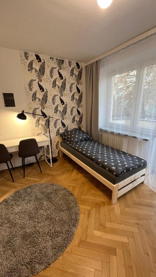 Warszawa Krucza Pokoje Buitenkant foto